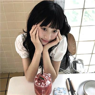 羊妈妈与狮子